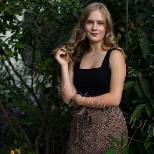 Meet your Posher, Abby